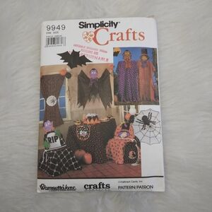 Simplicity Crafts 9949. Halloween Decor